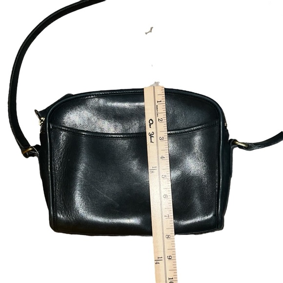 Vintage Metropolis Coach Purse - Picture 12 of 16